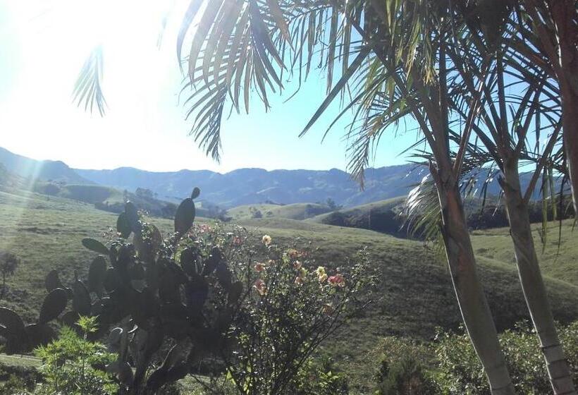 ペンション Sitio Pinhal