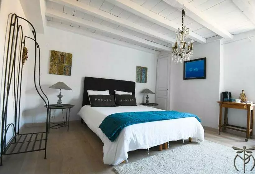 Aamiaismajoitus (B&B) Maison Du Pierrou