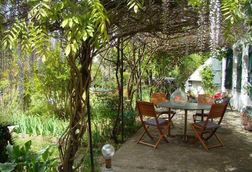 ベッドアンドブレックファースト Maison Du Pierrou