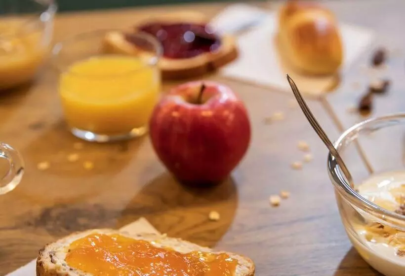 ホテル F1 Valenciennes Douchy Les Mines