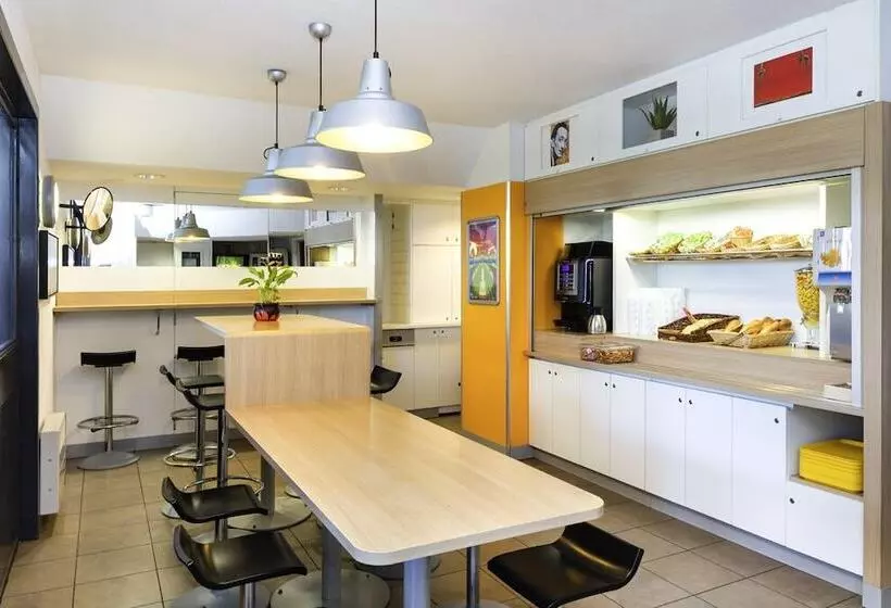 ホテル F1 Valenciennes Douchy Les Mines