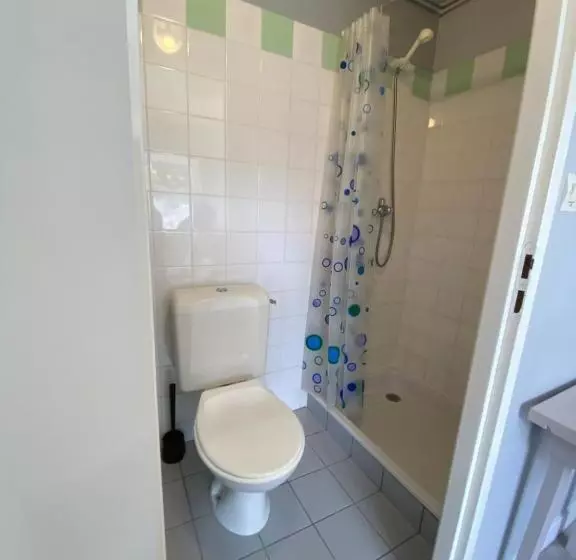 Hotelli Hôtel Au Bon Landais