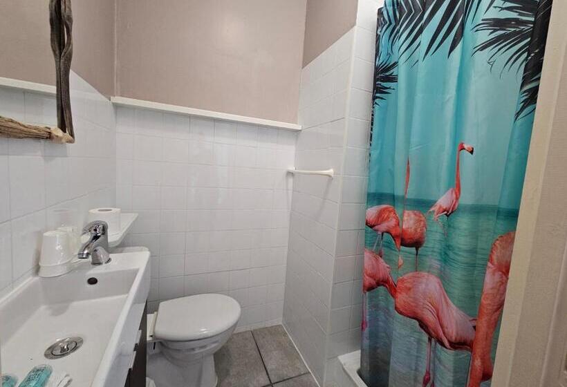 Отель Hôtel Au Bon Landais