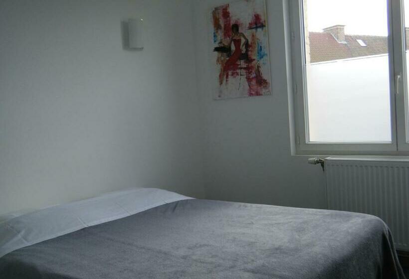 Отель L'univers