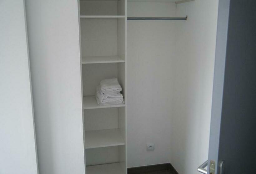 Отель L'univers