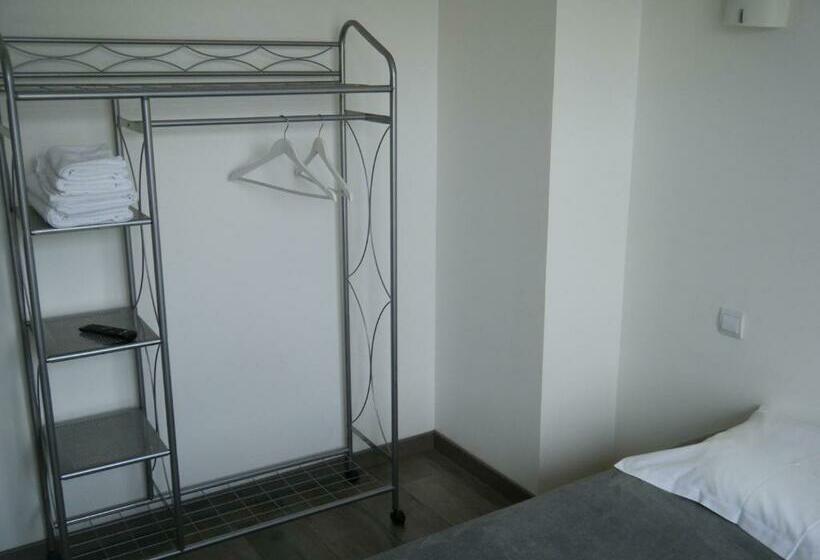 Отель L'univers