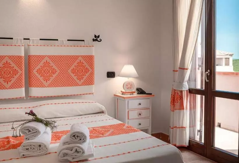 Hotelli Trinità Dei Corsari