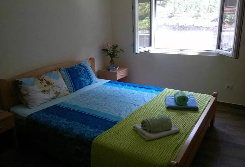 پانسیون Apartments Krivokapic Kotor