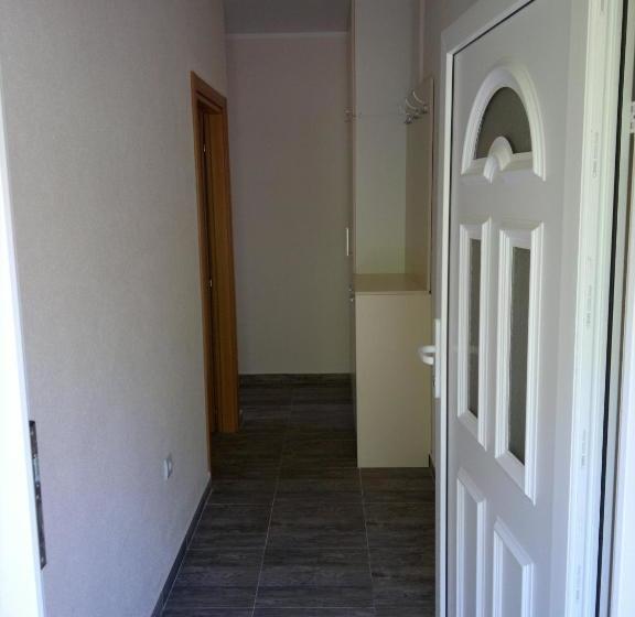 پانسیون Apartments Krivokapic Kotor