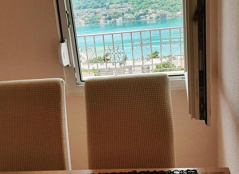 پانسیون Apartments Krivokapic Kotor
