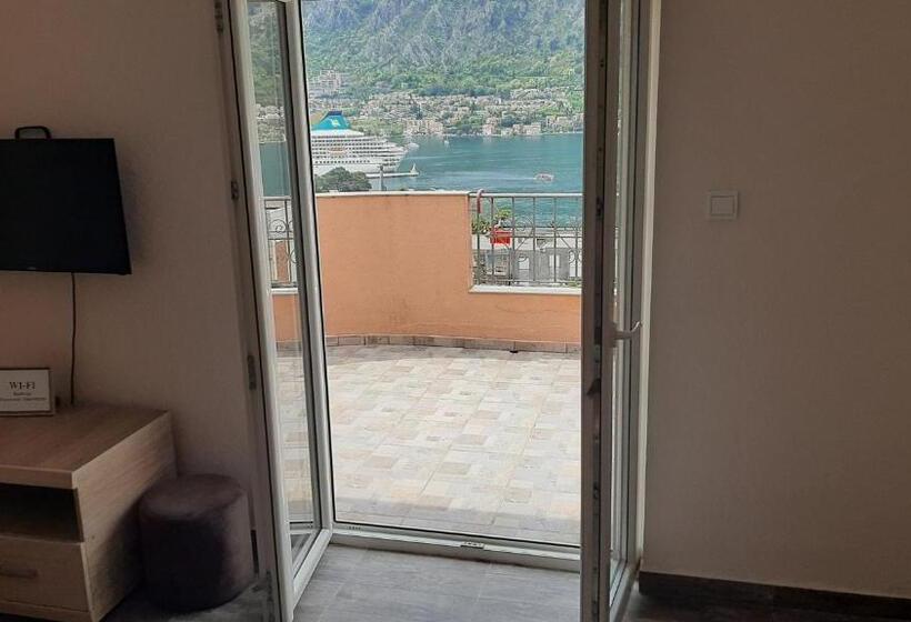 پانسیون Apartments Krivokapic Kotor