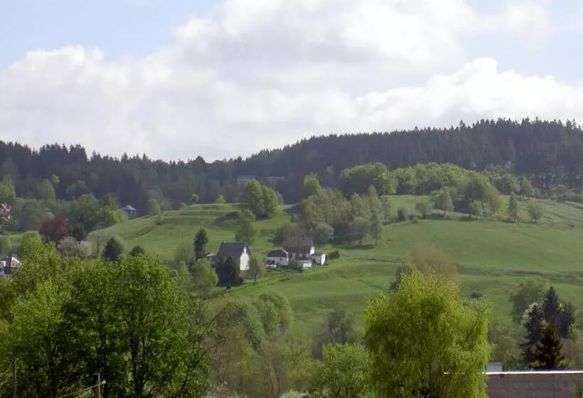 Majatalo Gasthof  Zum Reifberg