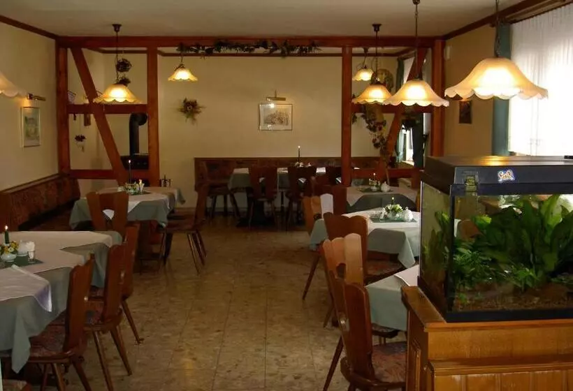 Majatalo Gasthof  Zum Reifberg