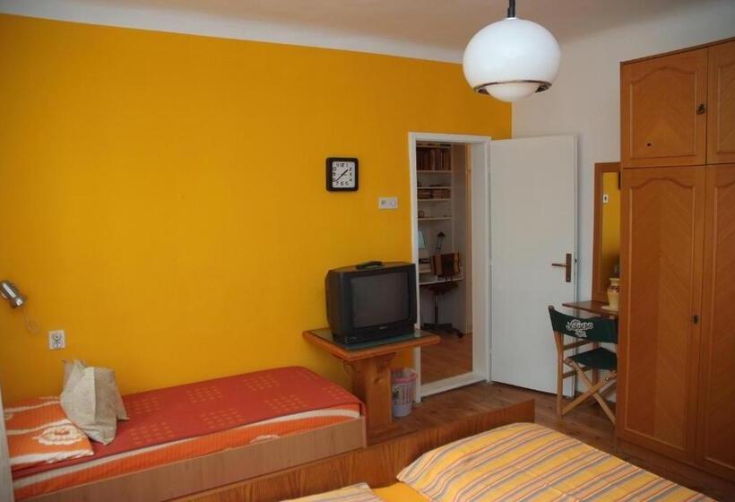 پانسیون Guesthouse 7even