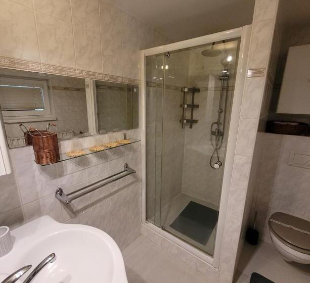 膳宿费 Penzion Miromar