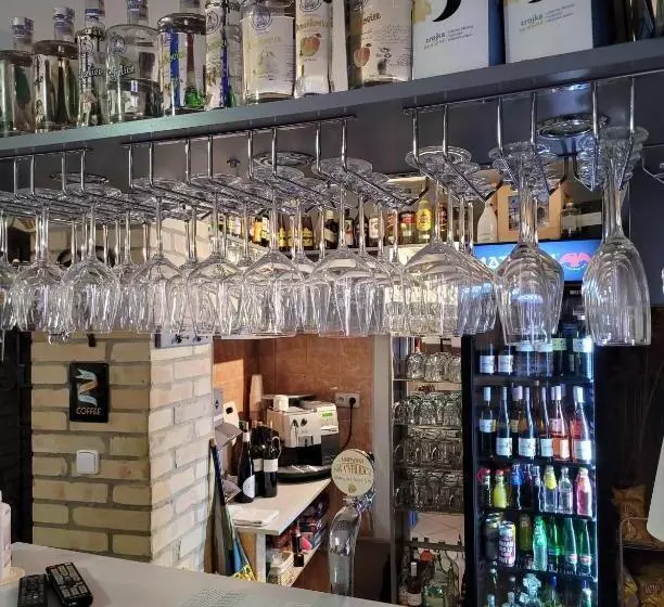 Majatalo Penzion Miromar