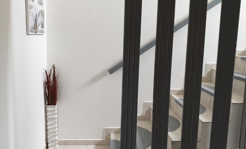 膳宿费 Penzion Miromar