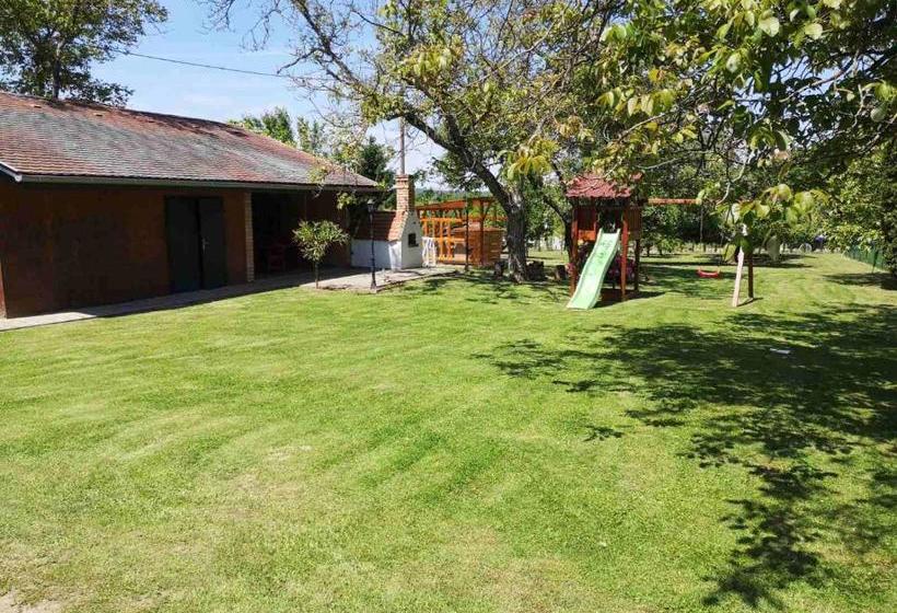 ペンション Szentgyörgyvölgy Vendégház őrség