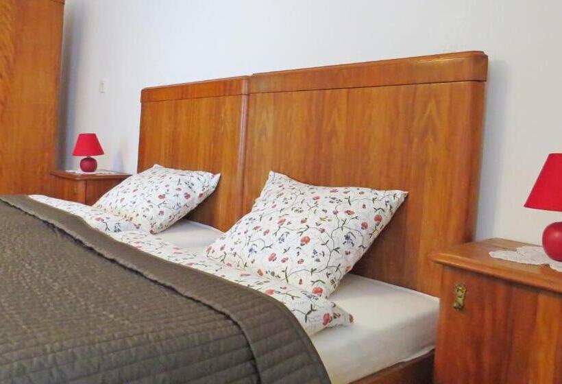 بنسيون Tarjányi Vendégház