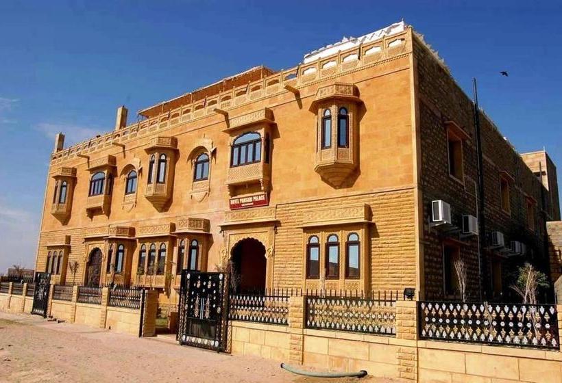 리조트 Pansari's Khuri Haveli