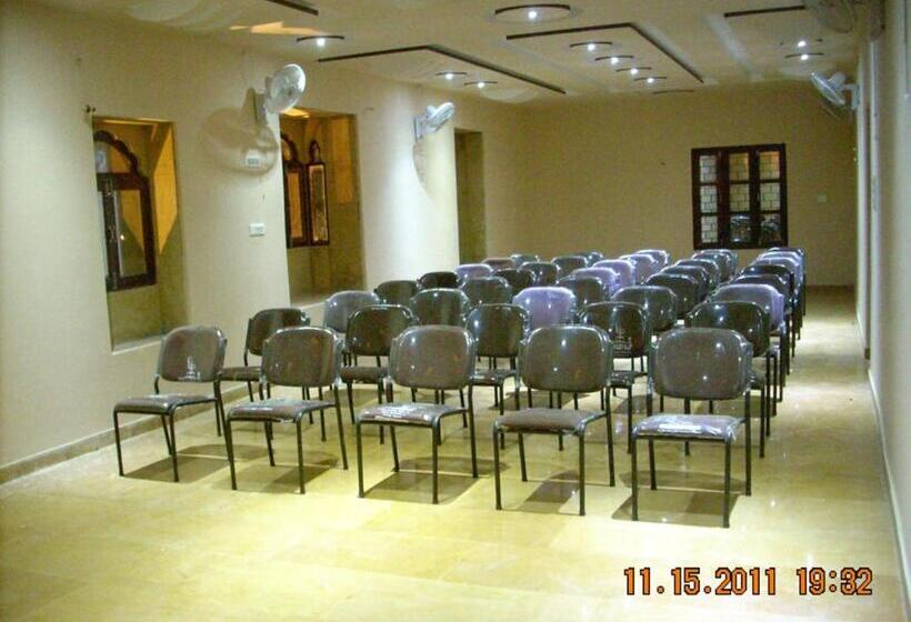 리조트 Pansari's Khuri Haveli