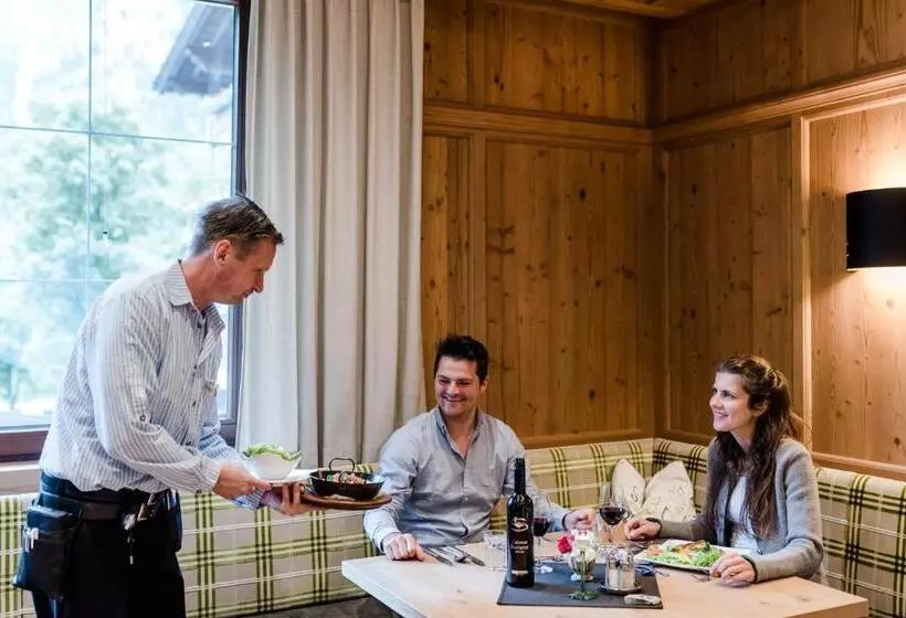 Retkeilymaja Das Naturhotel Die Eng