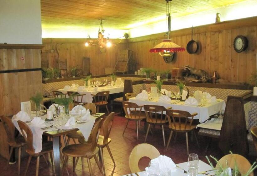 Общежитие Das Naturhotel Die Eng