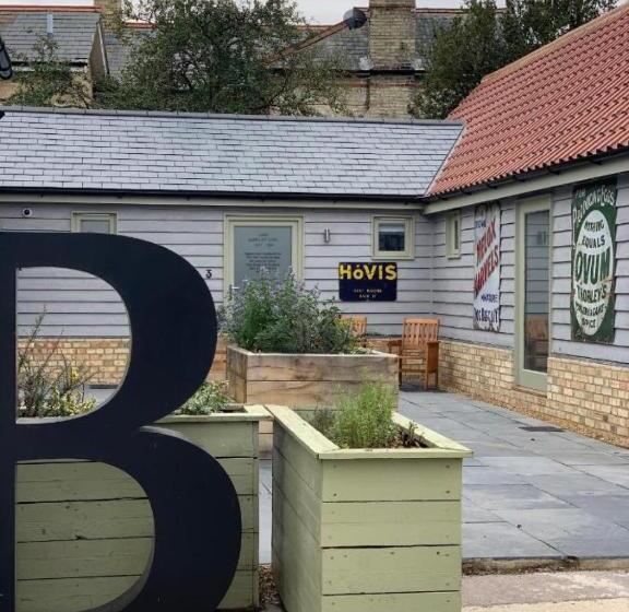 住宿加早餐 The British Queen, Meldreth