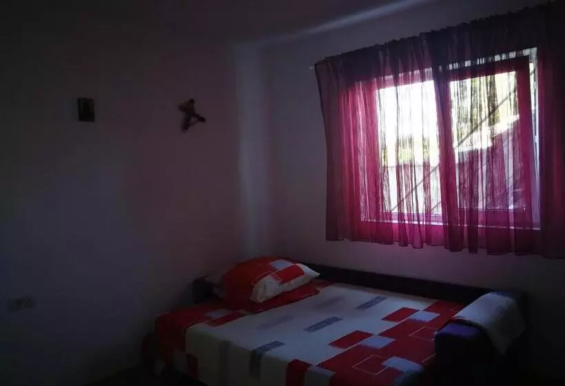 Pensió Vila Baciu