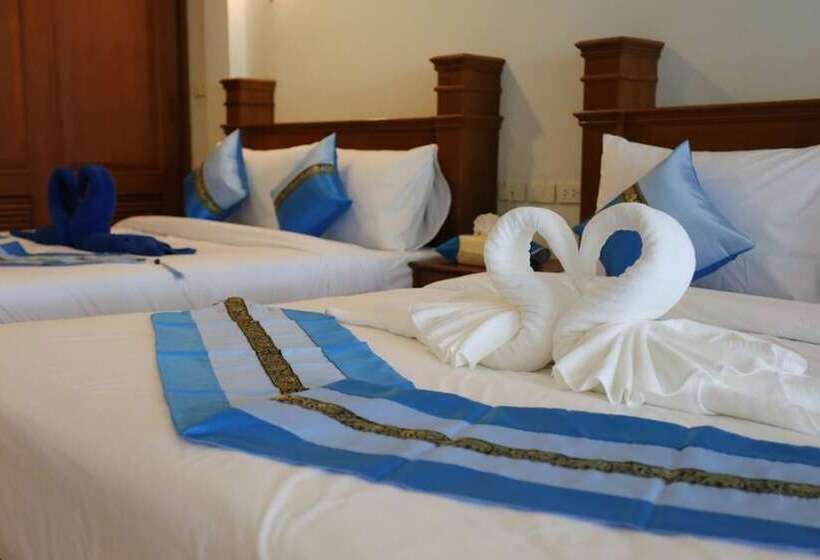 住所  Krabi Redwood Resort