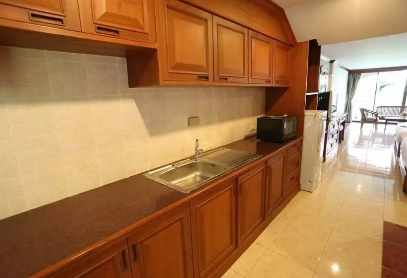 레지던스 Krabi Redwood Resort