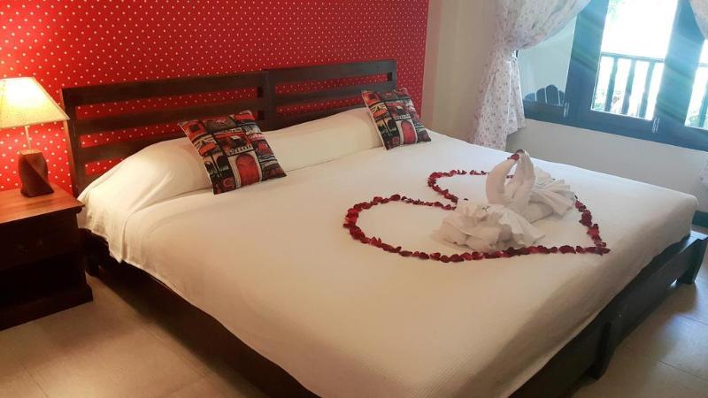 בית מלון כפרי Andaman House Sha Plus