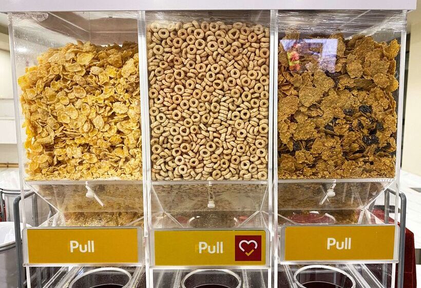 فندق Comfort Suites Kings Bay Naval Base Area