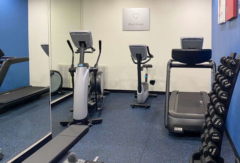 فندق Comfort Suites Kings Bay Naval Base Area