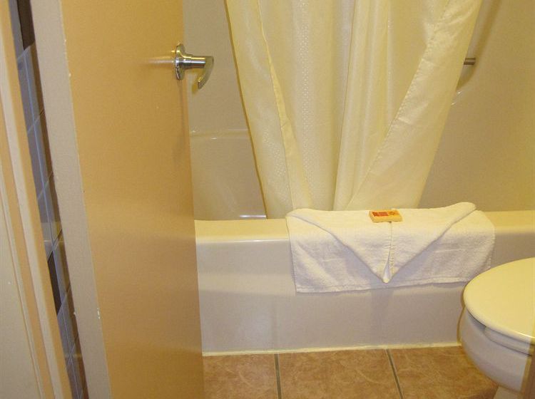 호텔 Budget Host Killington