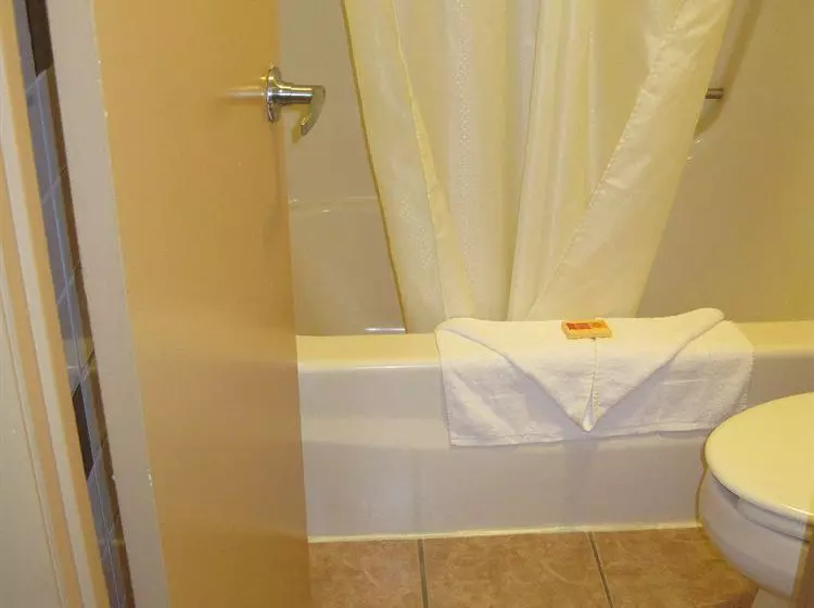 ホテル Budget Host Killington