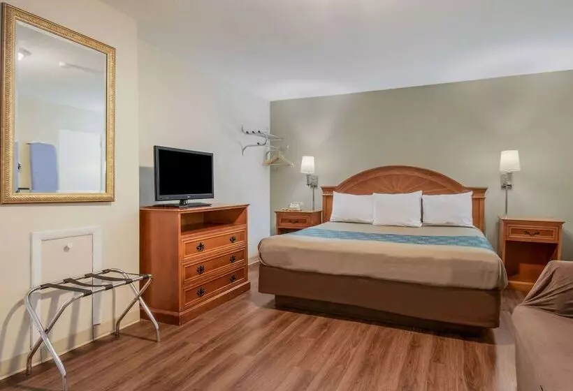 هتل Econo Lodge