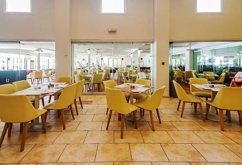 Hotelli Electra Beach Holiday Village