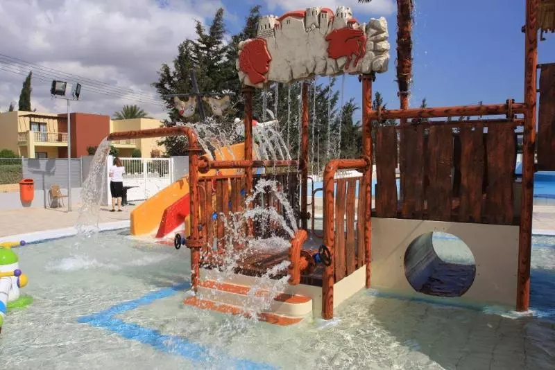 酒店 Electra Holiday Village Water Park Resort