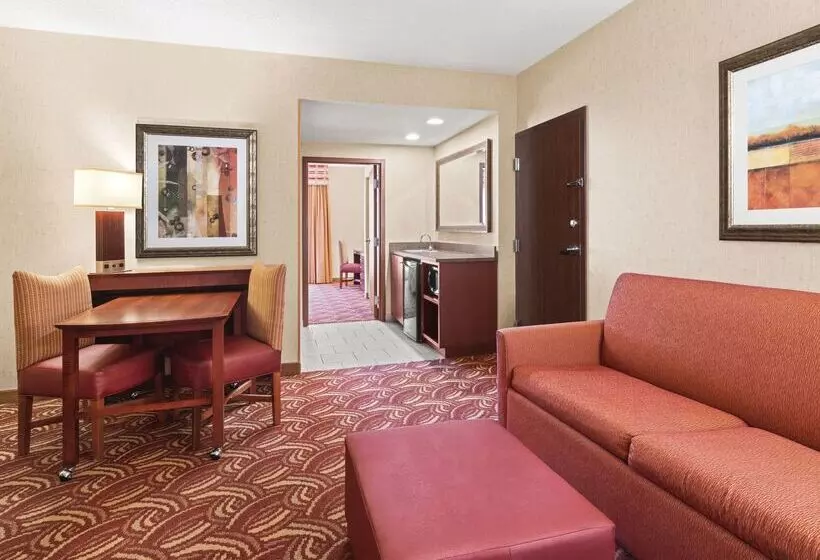 Embassy Suites By Hilton San Marcos Hotel Conference Center