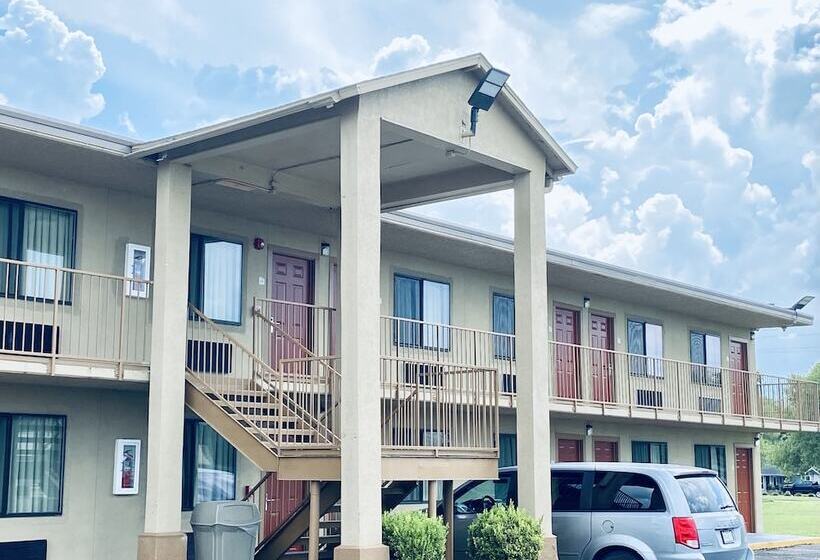 ホテル Executive Inn Kingsville