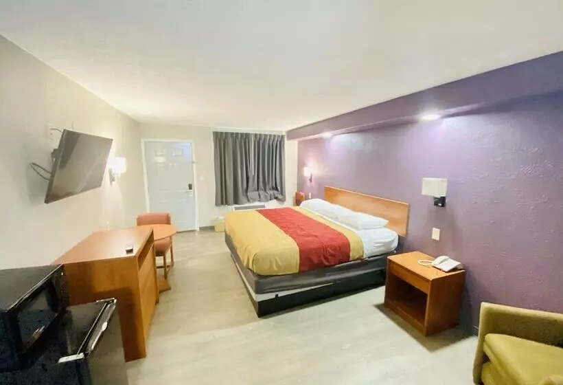 هتل Executive Inn Kingsville