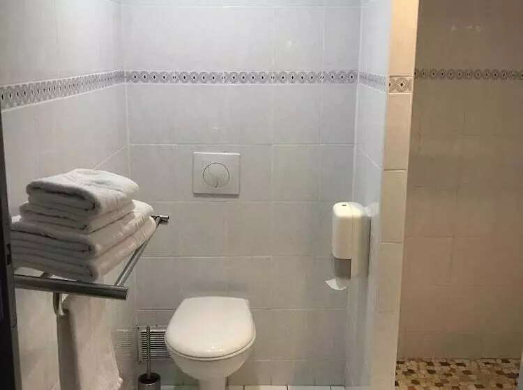 ホテル Hôtel Océan