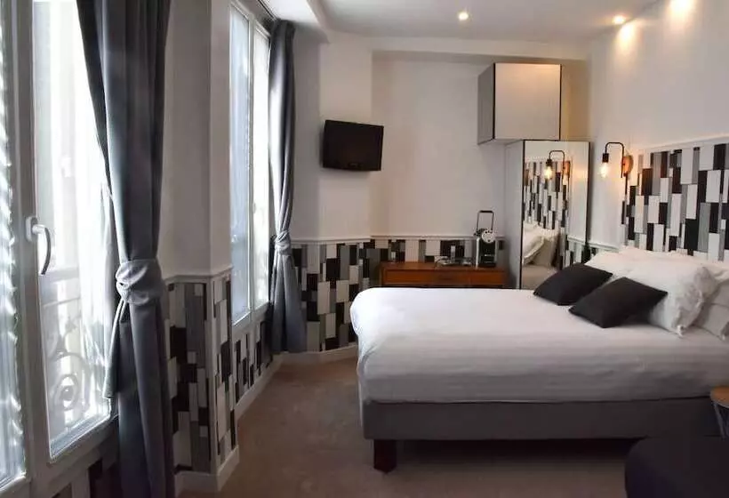 ホテル Hôtel Tilde