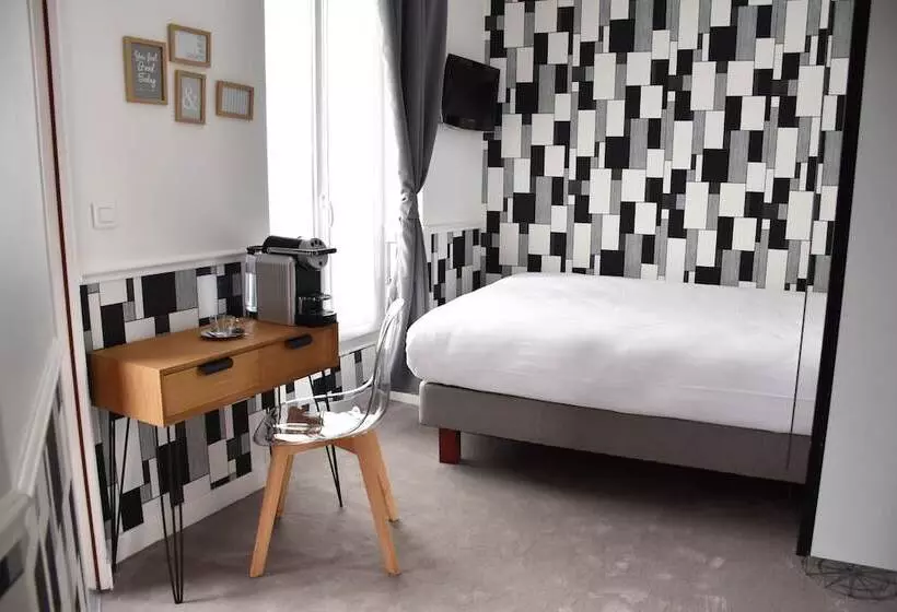 ホテル Hôtel Tilde