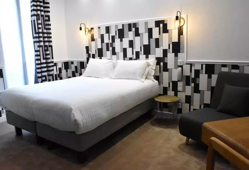 ホテル Hôtel Tilde