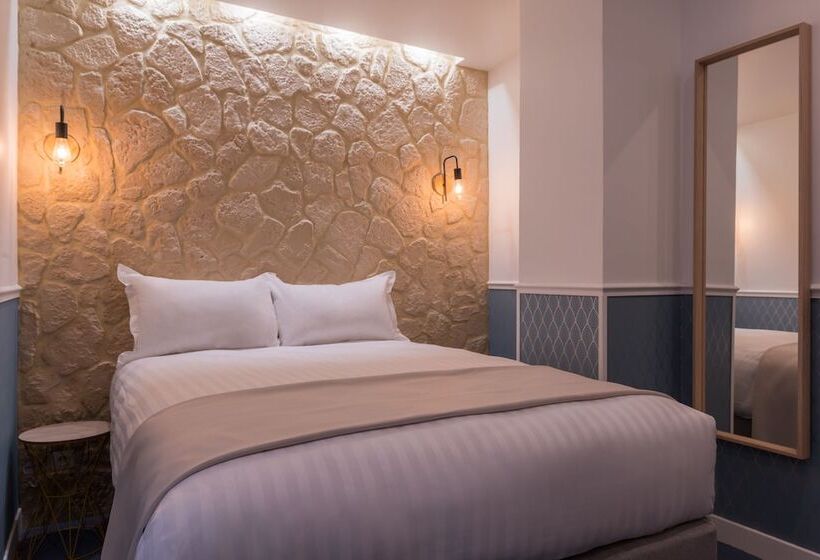 ホテル Hôtel Tilde