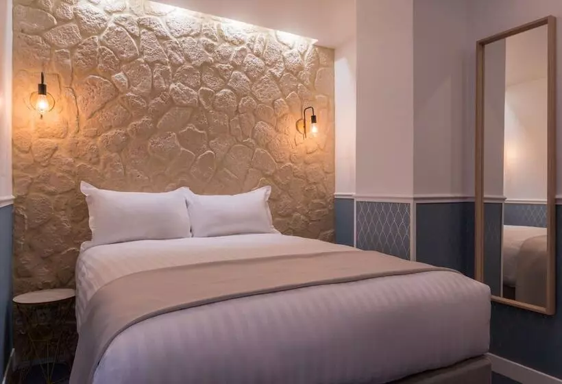 ホテル Hôtel Tilde