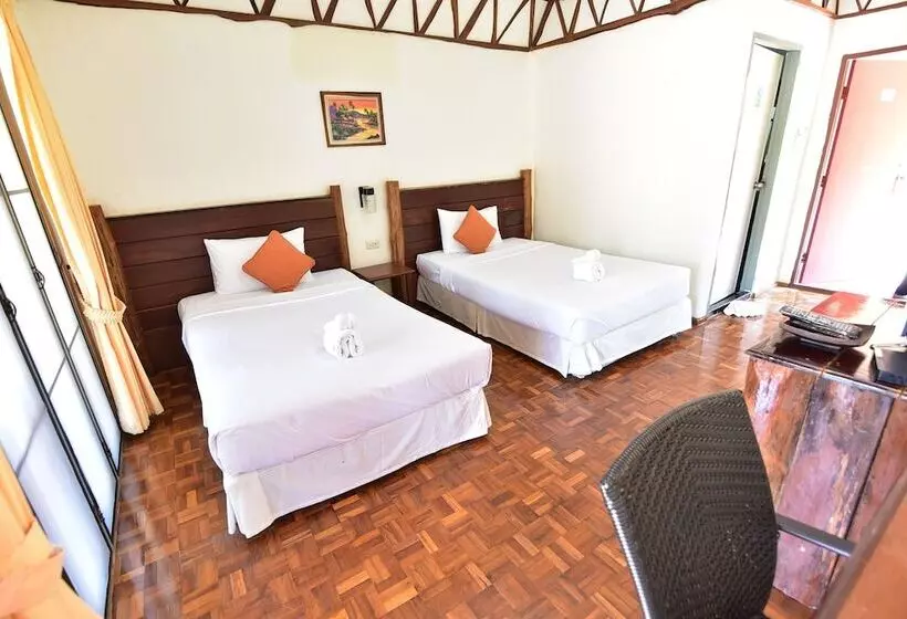 ホテル Koh Ngai Resort