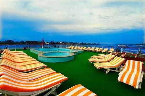 هتل Lady Carol Nile Cruise
